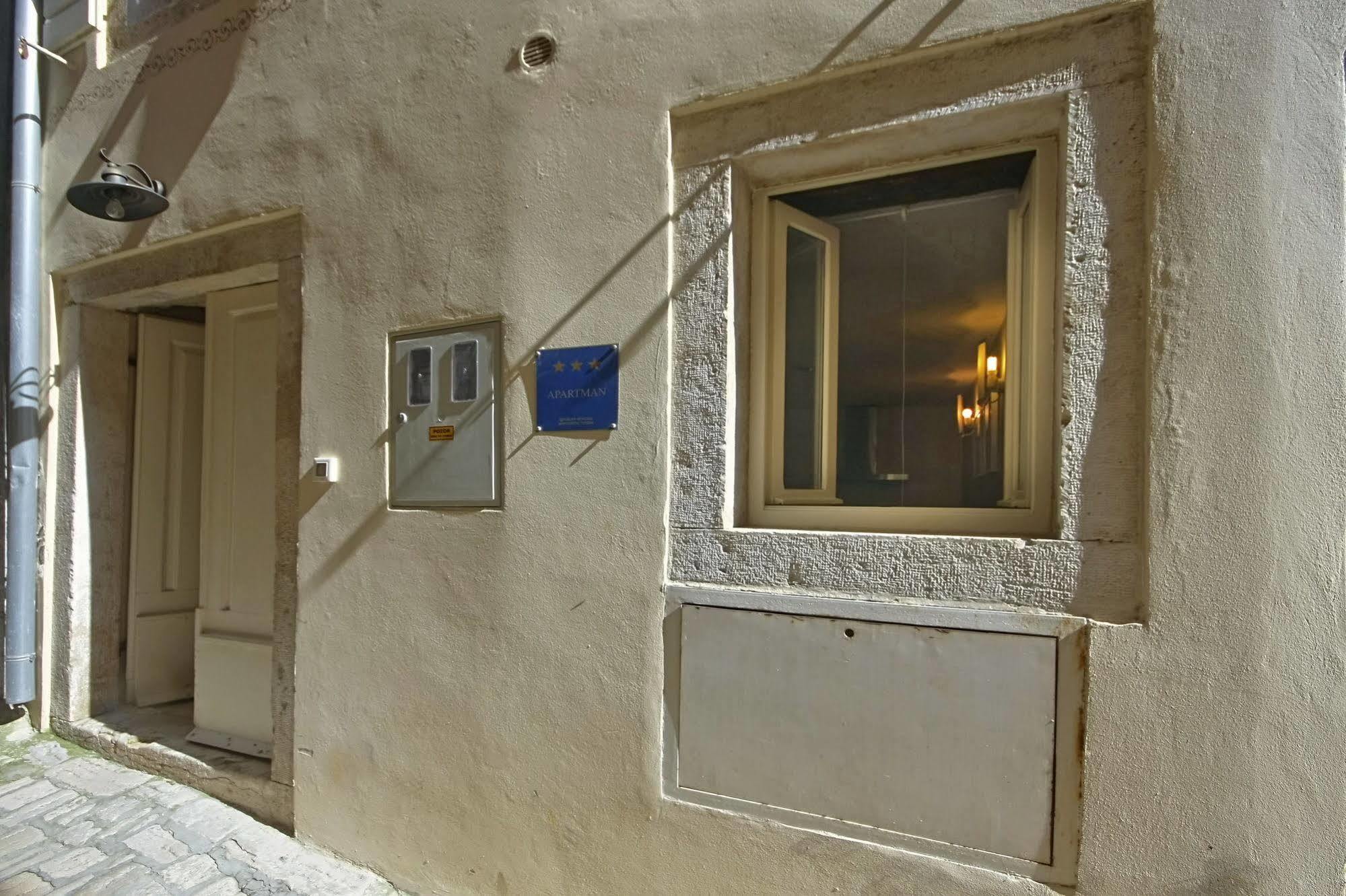 Angelo D'Oro Holiday Home Silva Rovinj Luaran gambar